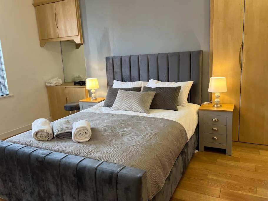 Apartment Duplex In Greater Manchester *